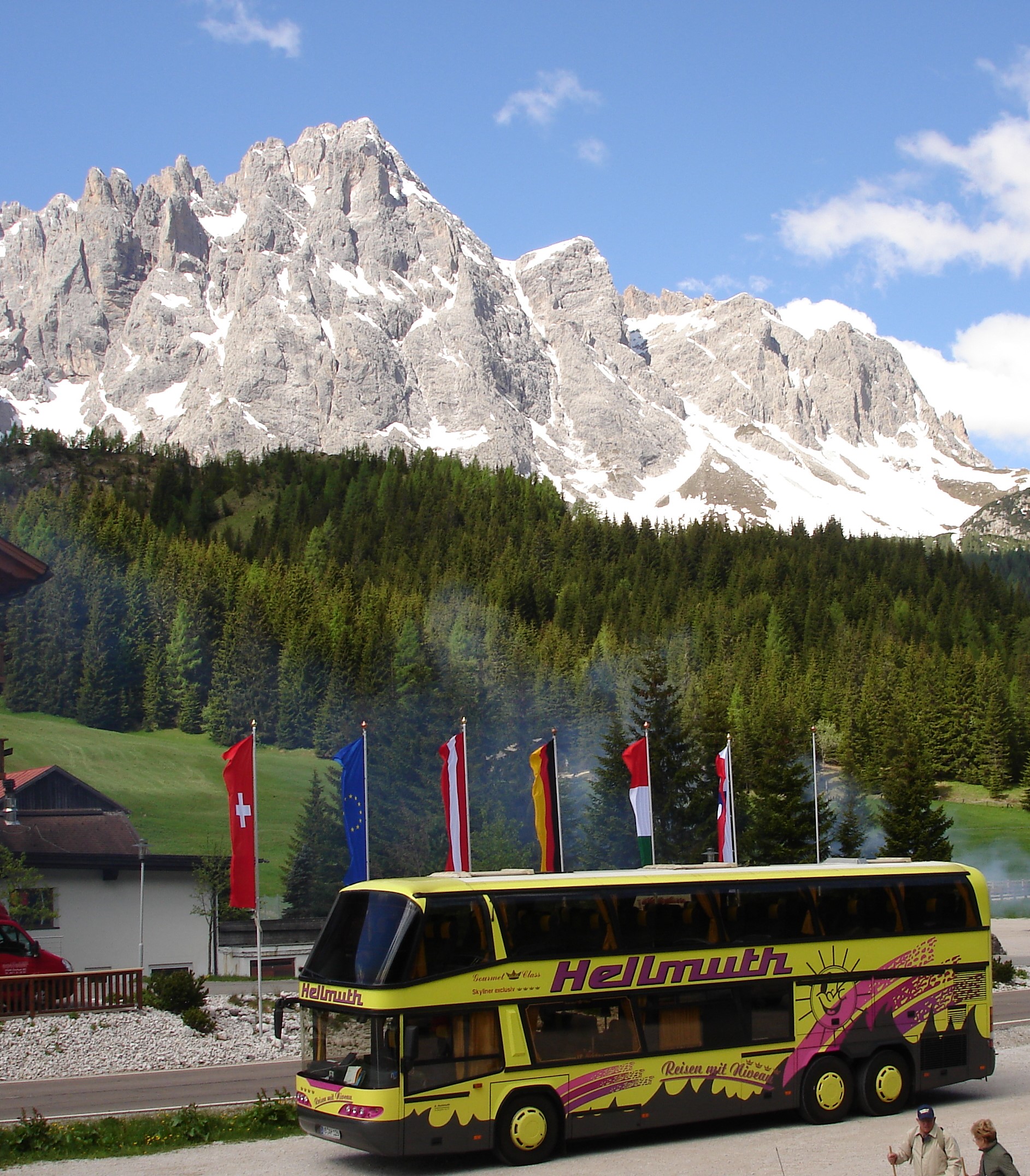 Bistro - Bus Skyliner