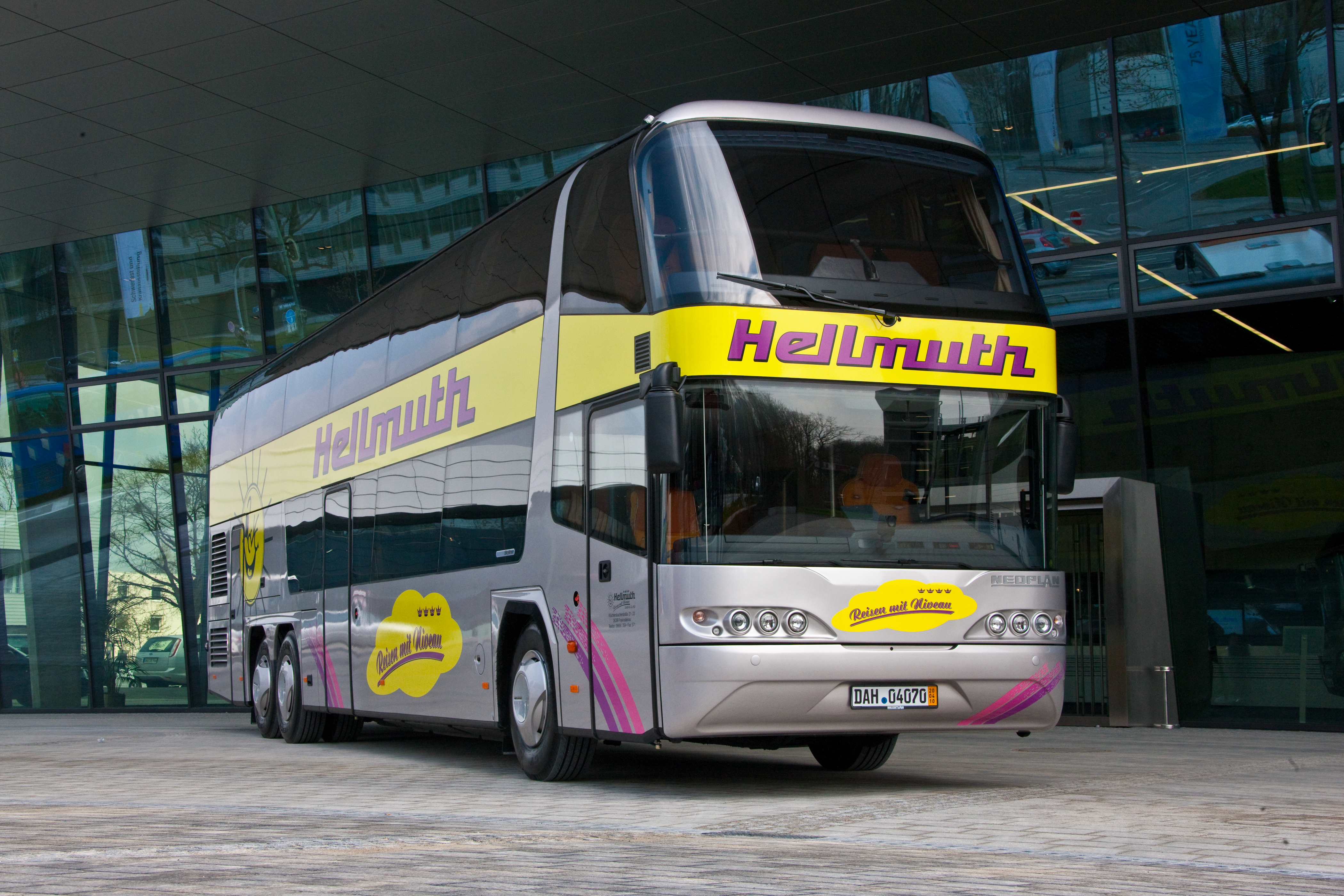 Neoplan - Skyliner - Hellmuth Reisen